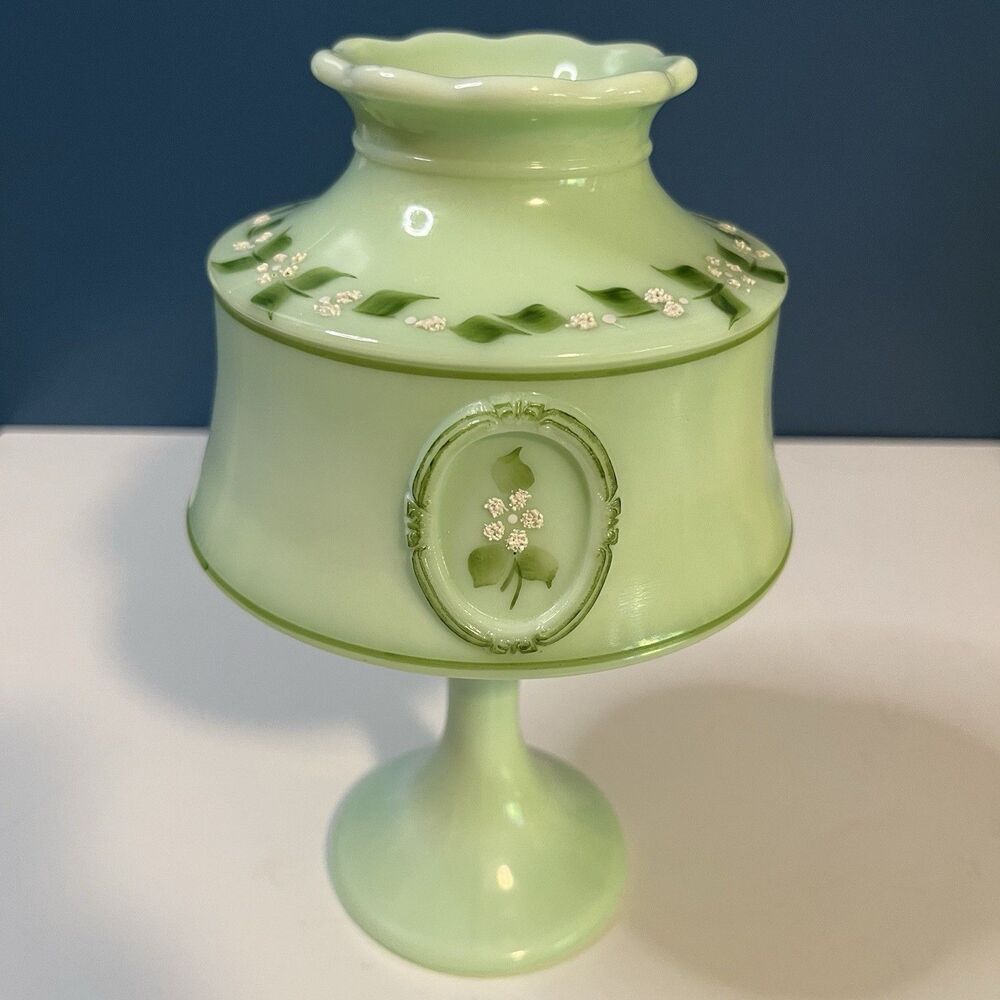 Vintage Westmoreland Jadeite Green Glass Fairy Light Lamp Cameo Beaded Pattern - Picture 13 of 15